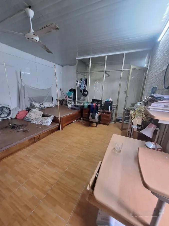 Mặt đường Giải Phóng, 1 mặt phố 1 mặt ngõ, ngay ngã tư Giải Phóng Xã Đàn