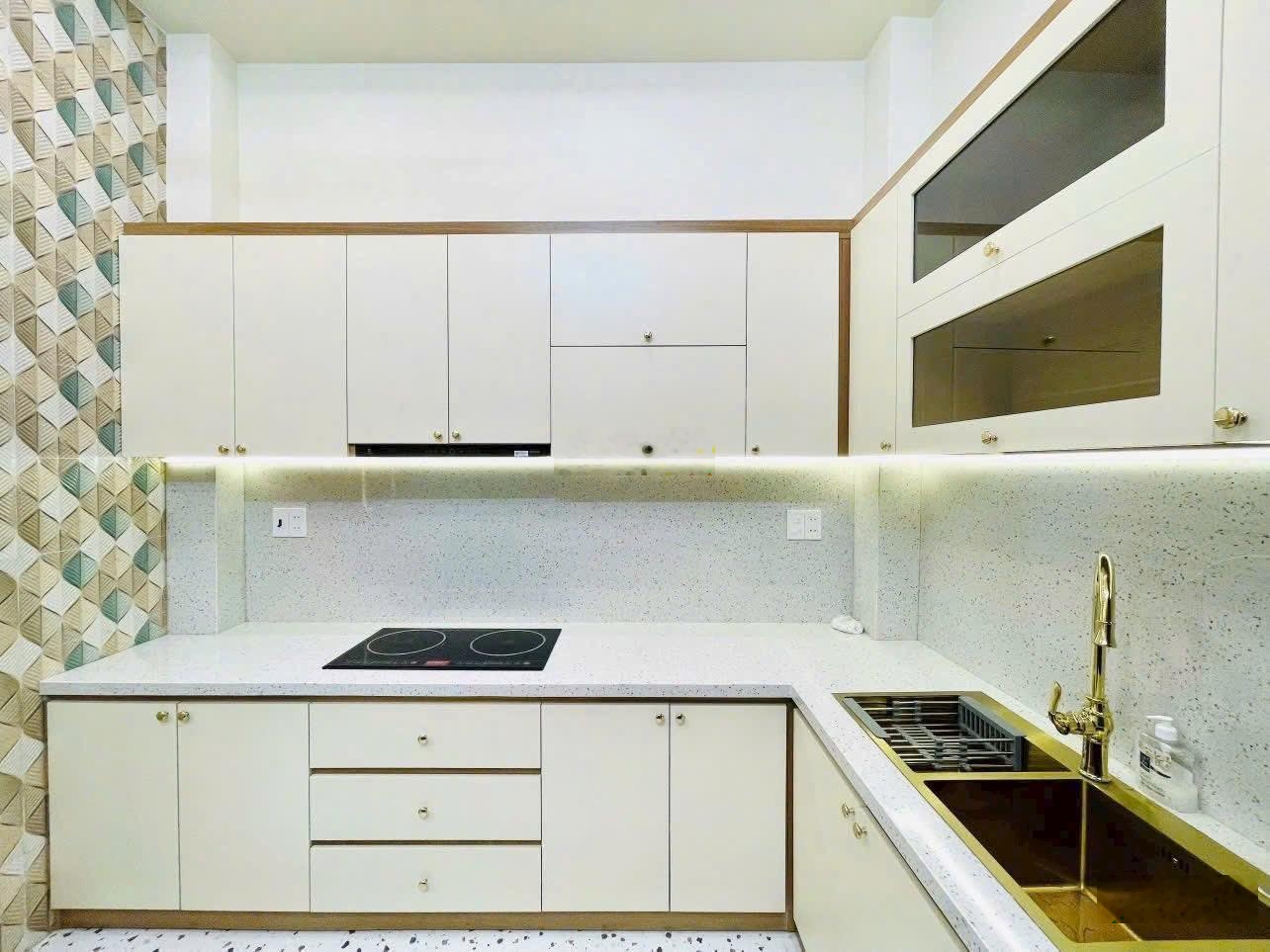 Bán nhà riêng đường Trần Khắc Chân, Phường 15, Phú Nhuận, HCM, 57,4m2, view đẹp