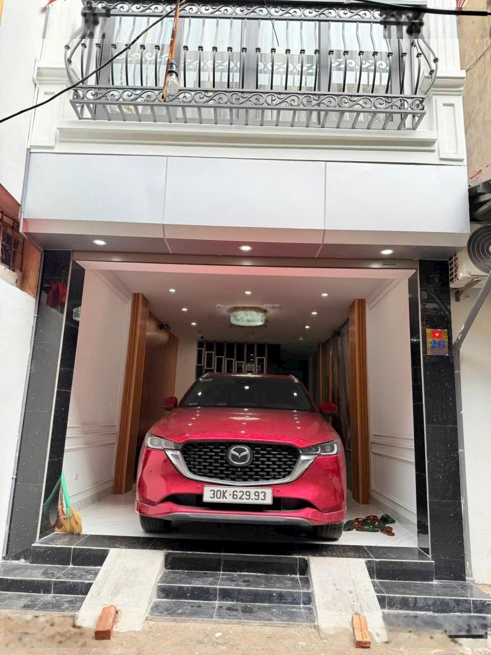 Chỉ 16,9 tỷ, Bán nhà Lương Ngọc Quyến, 51m, 6 tầng, ô tô tránh, kinh doanh, ngõ thông, gara ô tô