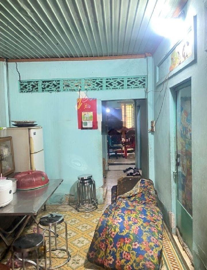 Nhà C4 ngang rộng 6m - tiện xây CHDV sổ vuông hẻm xe hơi/Tô Ký, giá: 6 tỷ 680 TL, DT: 130m2