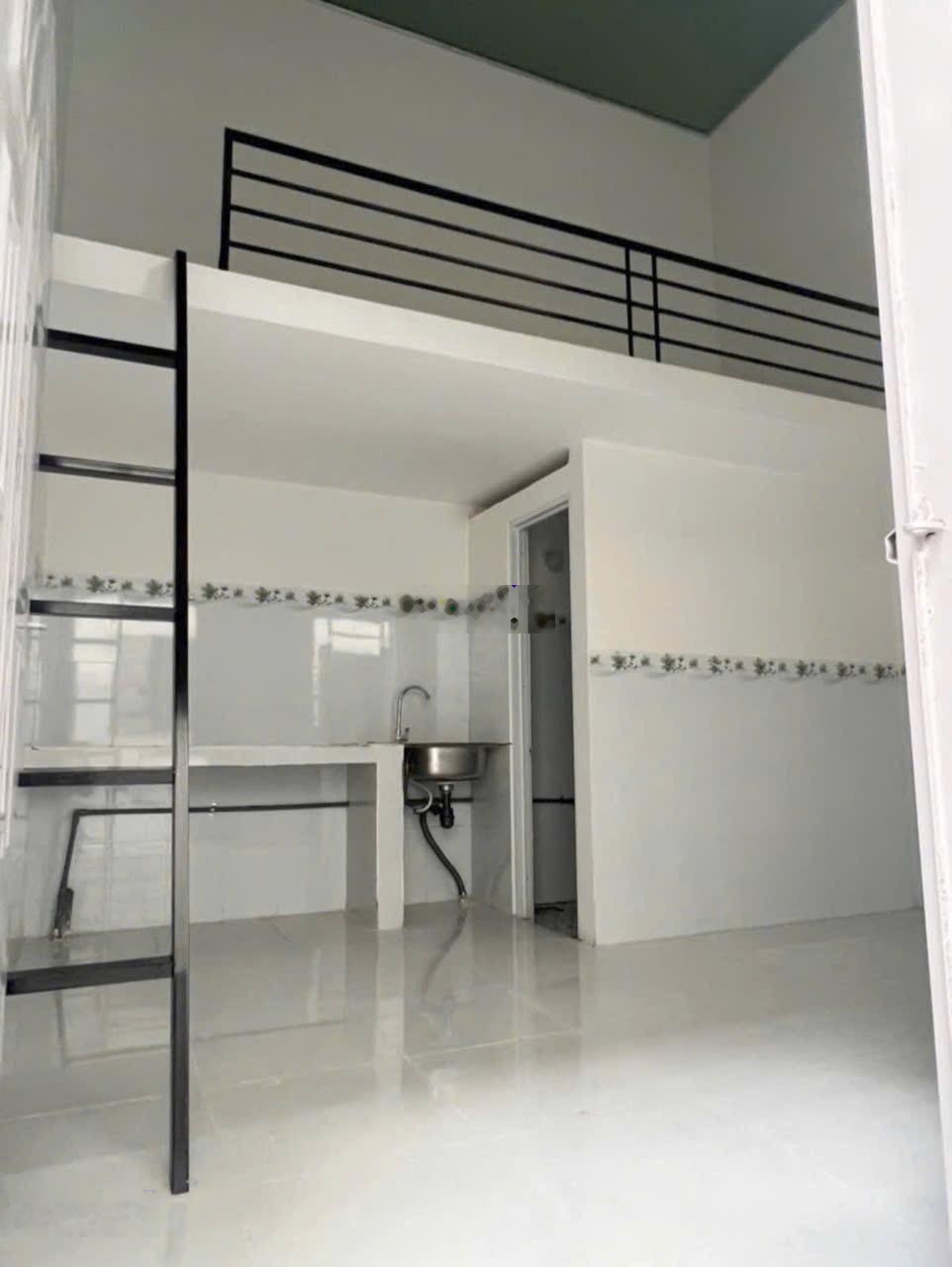 Chính chủ bán gấp dãy trọ 150m2 giá 590Tr ngay KCN Becamex, sát QL 13, Đang cho thuê full. Sổ sẵn.