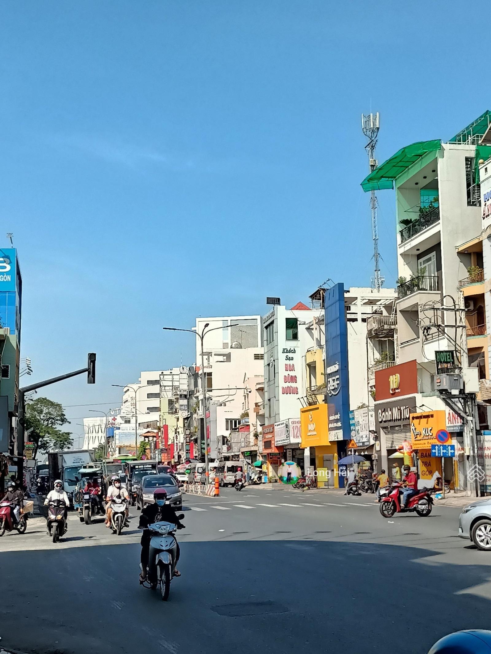 Hạ Giá 26 tỷ còn 23 tỷ! Mặt Tiền Cách Mạng Tháng Tám (5x17.5m) 5 Tầng mới.