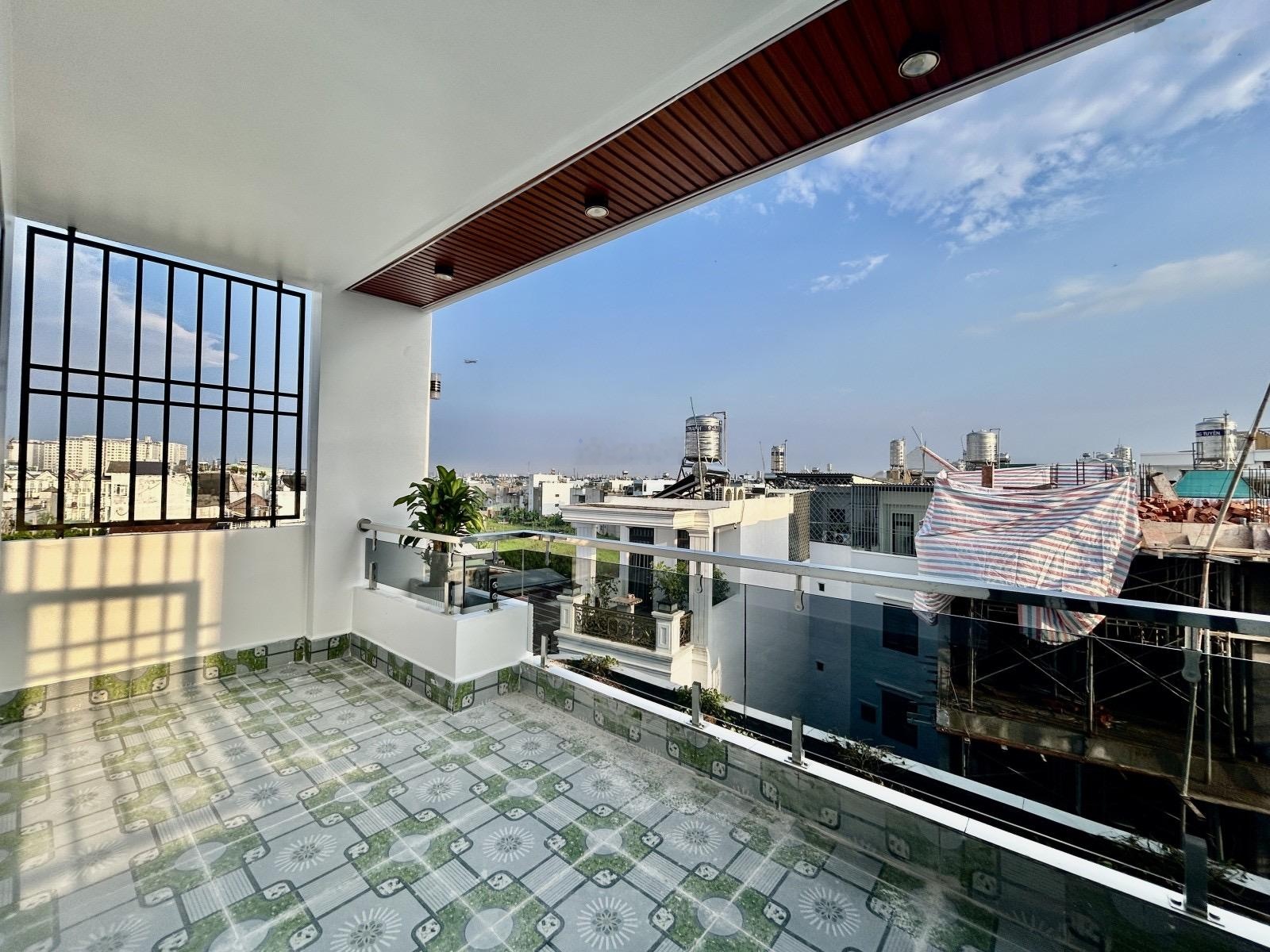 Bán gấp nhà bình thành 5 tầng 5.1x13 sân thượng hẻm xe tải giá chỉ 7.3 tỷ