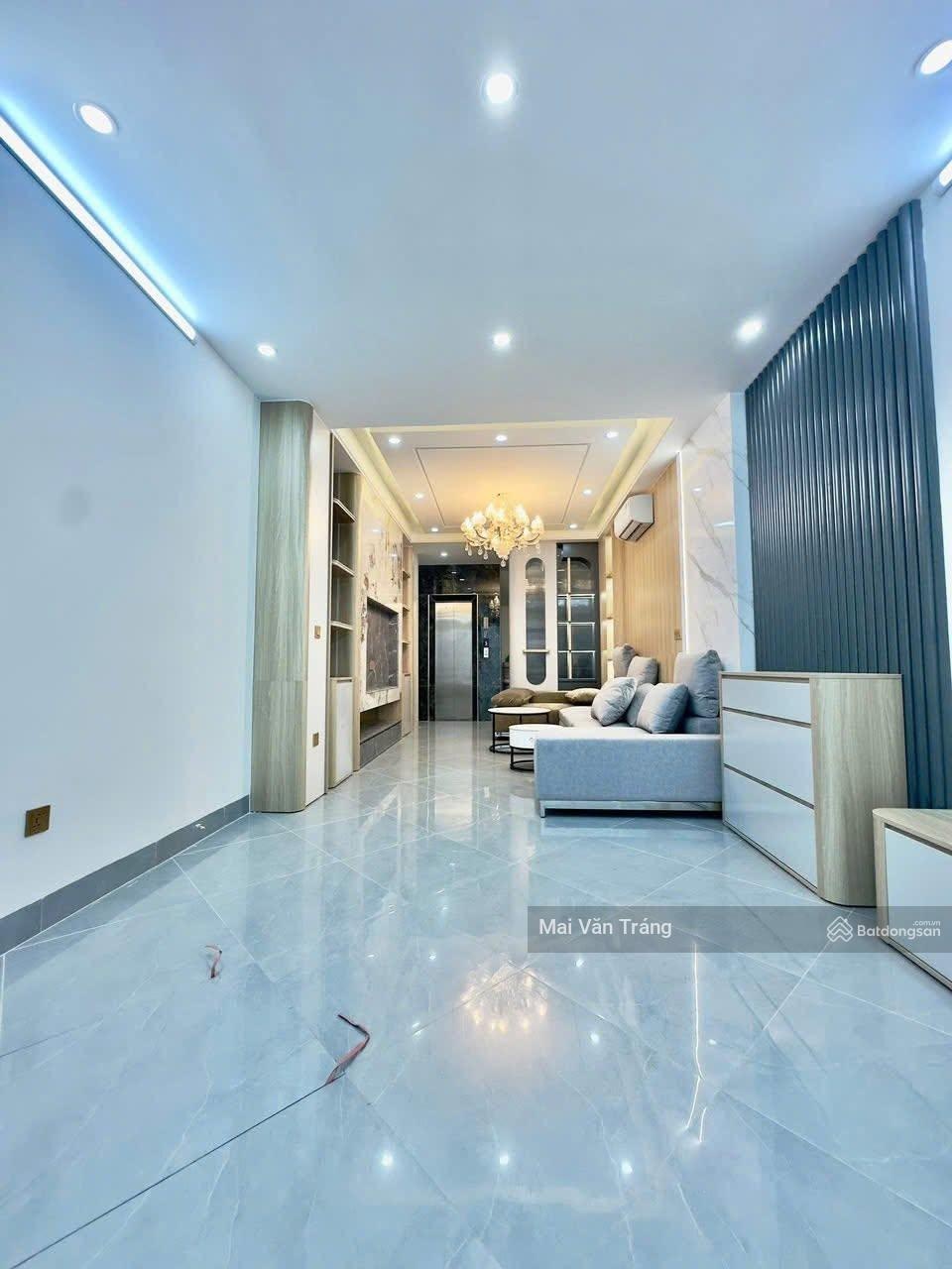 Bán nhà nguyễn hoàng-mỹ đình từ liêm- 42mx6t thang máy, thông sàn- full nội thất- sát phố- ngõ rộng