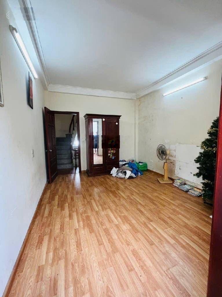 * ĐỀN LỪ - HOÀNG MAI - 35M x 7.85 Tỷ - Nhà Dân 6 Tầng, Sát Oto, Ngõ Nông Rộng, Nhiều Tiện ích