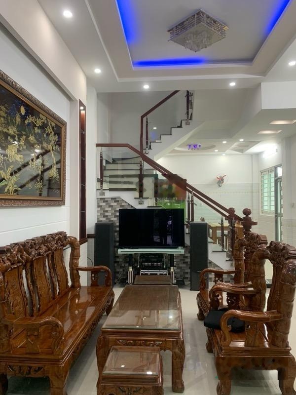 Căn góc 2 mt hẻm 6m- xe hơi ngủ trong nhà -75m2 phạm văn chiêu gv gần 8tỷ