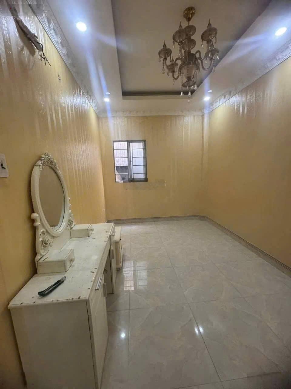 Cho thuê nhà nguyên căn Nguyễn Văn Quỳ, Phường Phú Thuận 0767361369