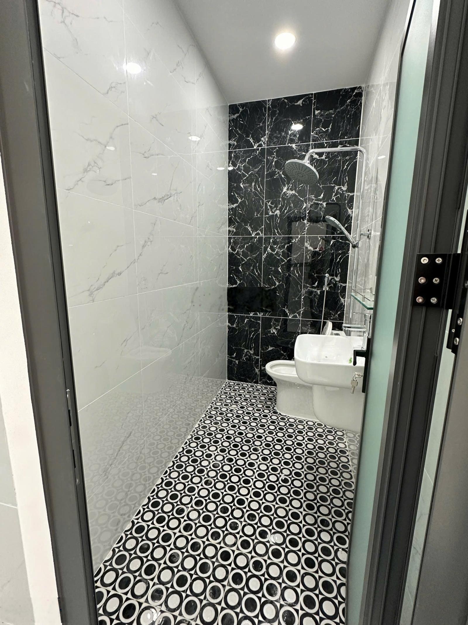 Nhà cấp 4 gần KDC Bửu Hoà 66m2 SHR, thổ cư 100% - giá 2tỷ550