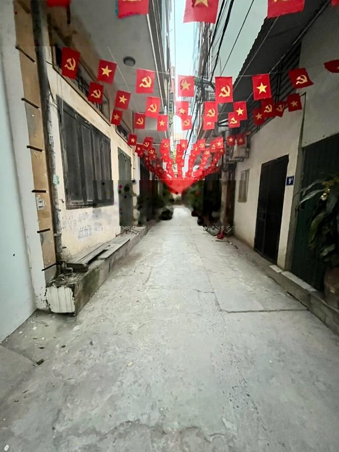 Chính chủ bán nhà mới - Ngõ 26 đường Cầu Diễn - Nhà đẹp, thiết kế hiện đại, full nội thất