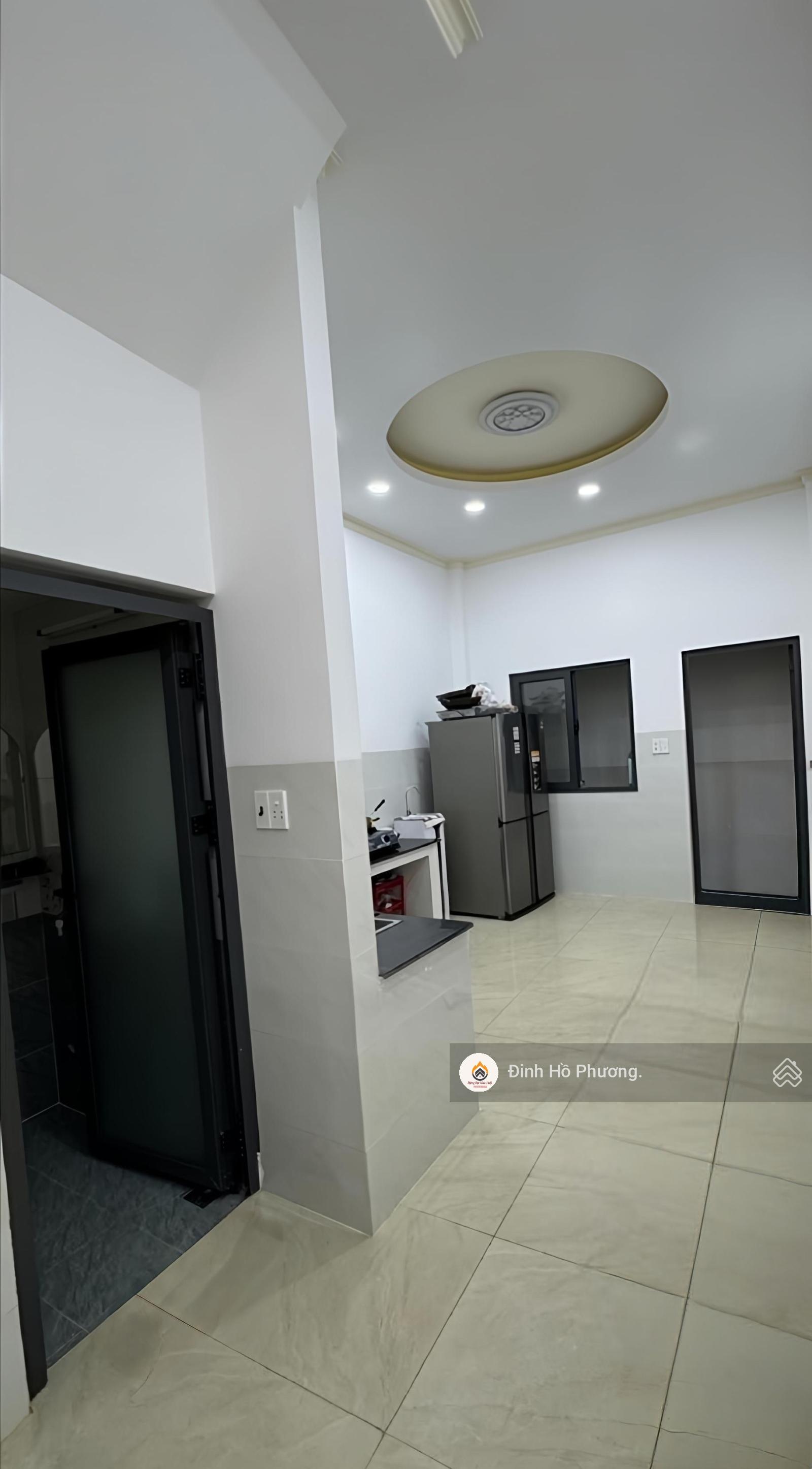 Bán nhà view sông hẻm Hậu Giang cách 1 căn mặt tiền. Nhà 4 tầng nội thất hiện đại sang xịn mịn