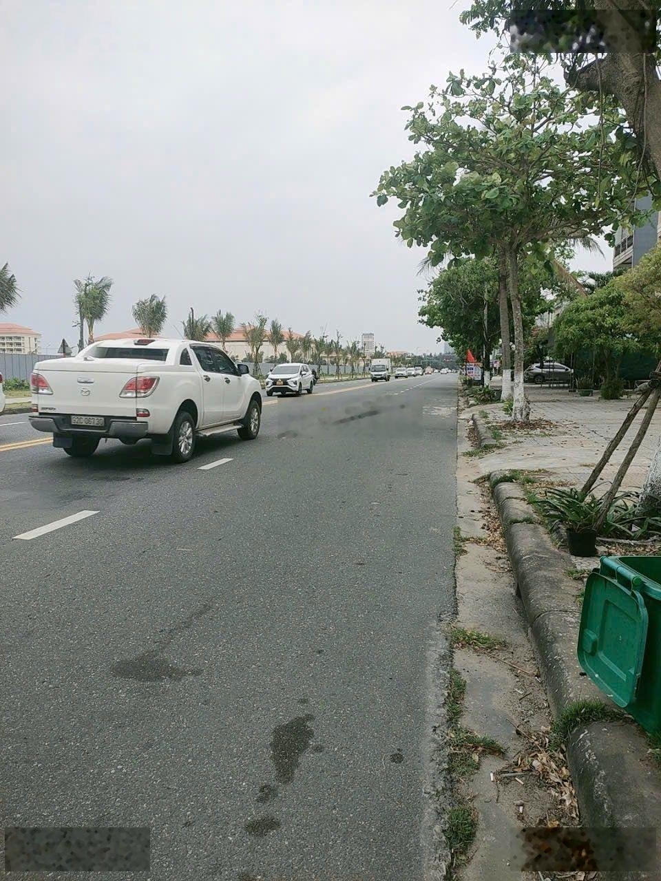 Đất mặt tiền đường Trường Sa, gần Newtown Diamond, mặt tiền đường biển