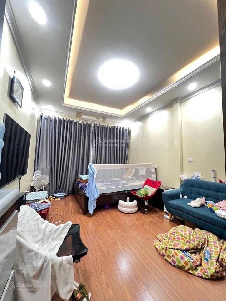 Bán nhà Phố Vọng, nhà mới dân xây, hiện đại, ngõ nông, oto đỗ, dân chí cao, ở sướng, 2 thoáng