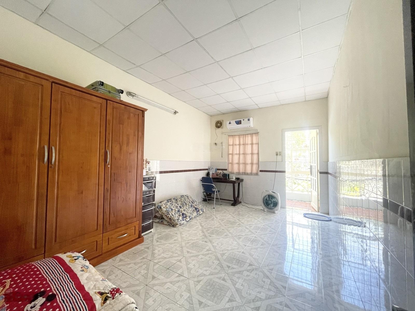 Bán nhà Huỳnh Văn Bánh thông Trường Sa 52m nở hậu giáp Quận 3 giá cực tốt 9.7 tỷ