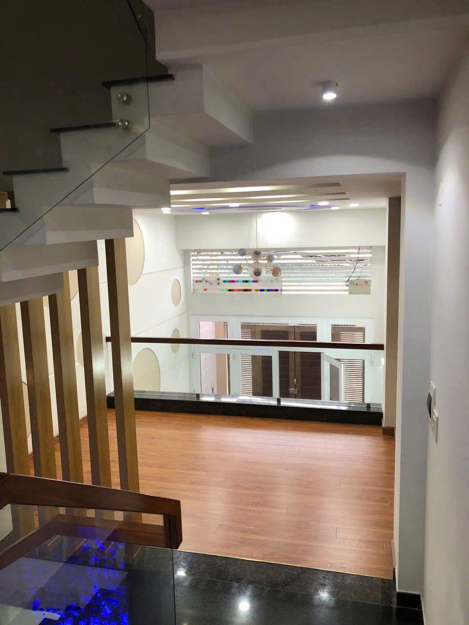 Bán nhà như hình 162/ Nguyễn Văn Khối, P9, Gò Vấp. 4x18m, 5tầng, HXH 8m, giá 8tỷ860. Lh0937205202