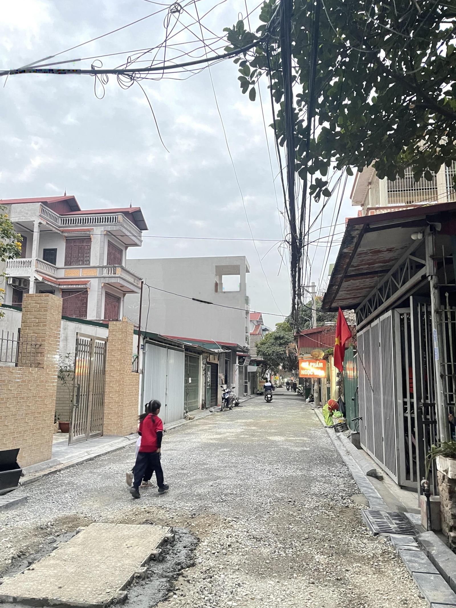 Cc cần bán 54 m sẵn nhà 4 tầng sáp mai xã thiên lộc ĐA-HN GIÁ 6 tỷ 6 Xây tâm huyết