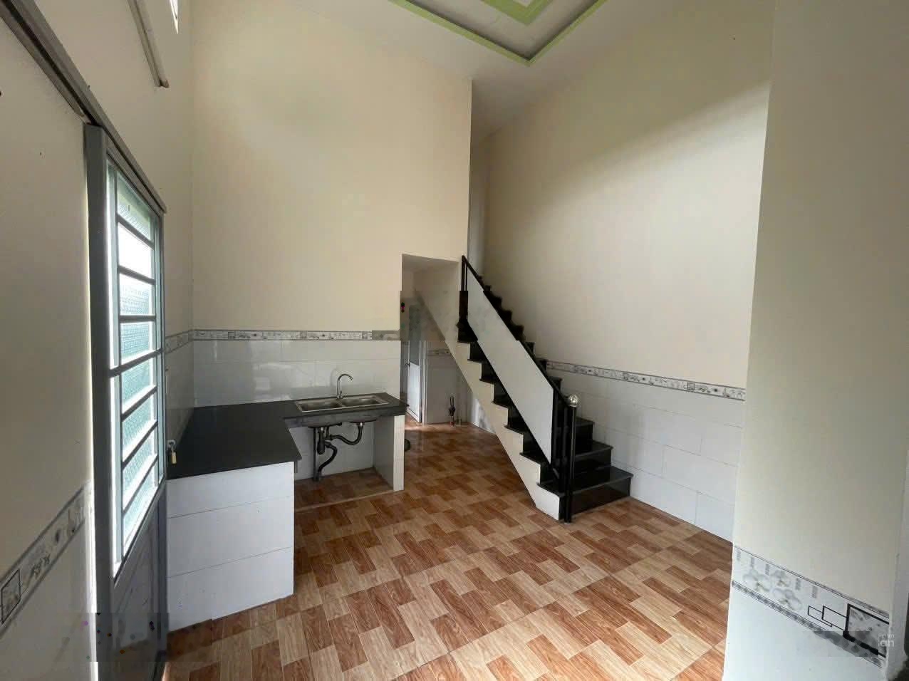 Chính chủ cần thanh lý gấp cặp trọ 300m2 sát KCN Becamex Mỹ Phước, sổ riêng