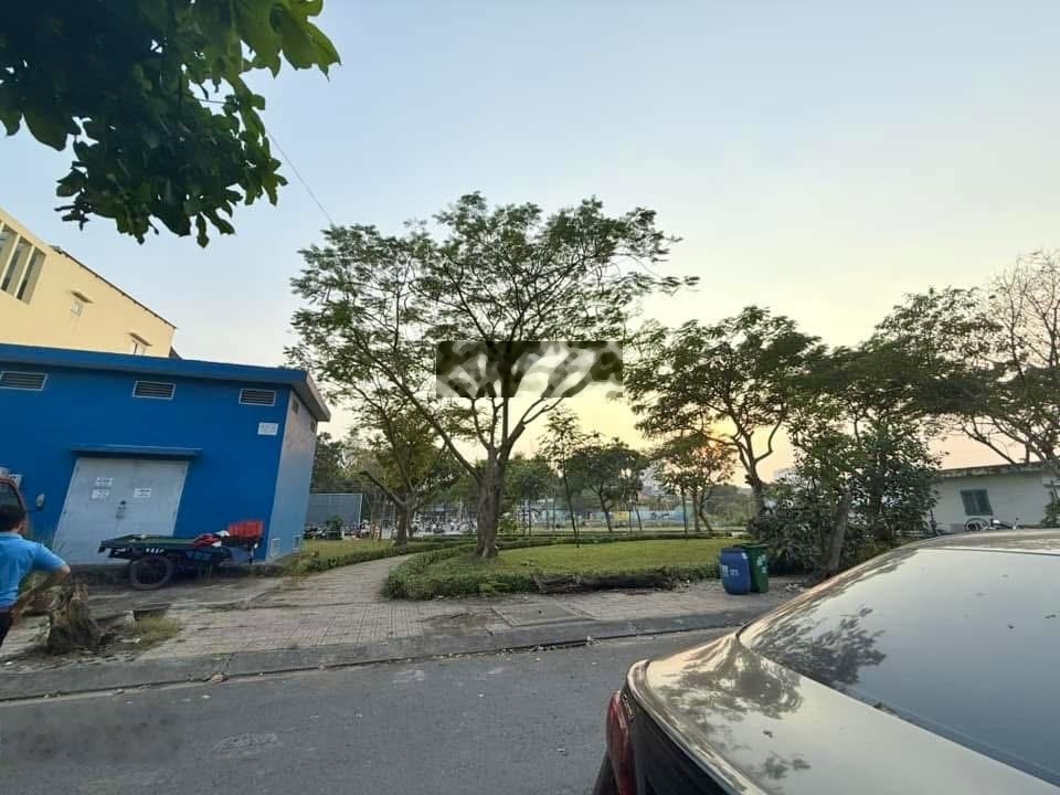 Đất mặt tiền công viên khu TĐC Linh Xuân| kinh doanh buôn bán sung| 5x18m, 90m2| giá tốt