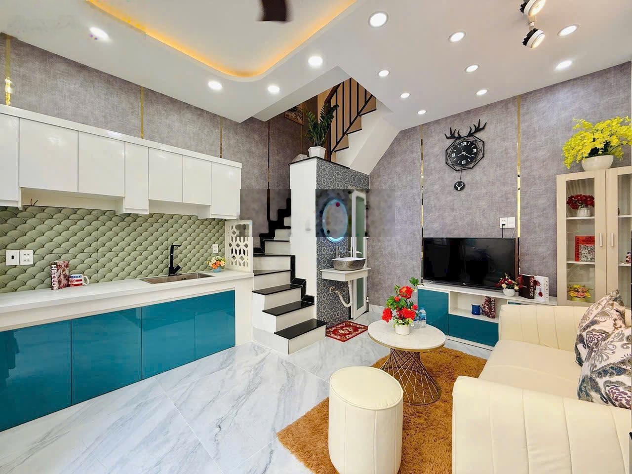 Bán nhà 3 lầu ngay sau Bến Xe Miền Tây đường Lê Công Phép, An Lạc, Bình Tân. Giá thương lượng