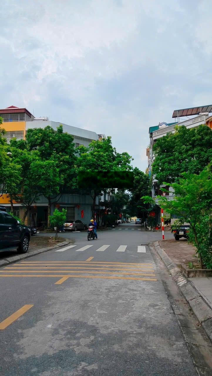 Chính chủ cần bán gấp 100m2 đất MT 5m phố Phạm Khắc Quảng đường ô tô gần hồ, công viên, trường học