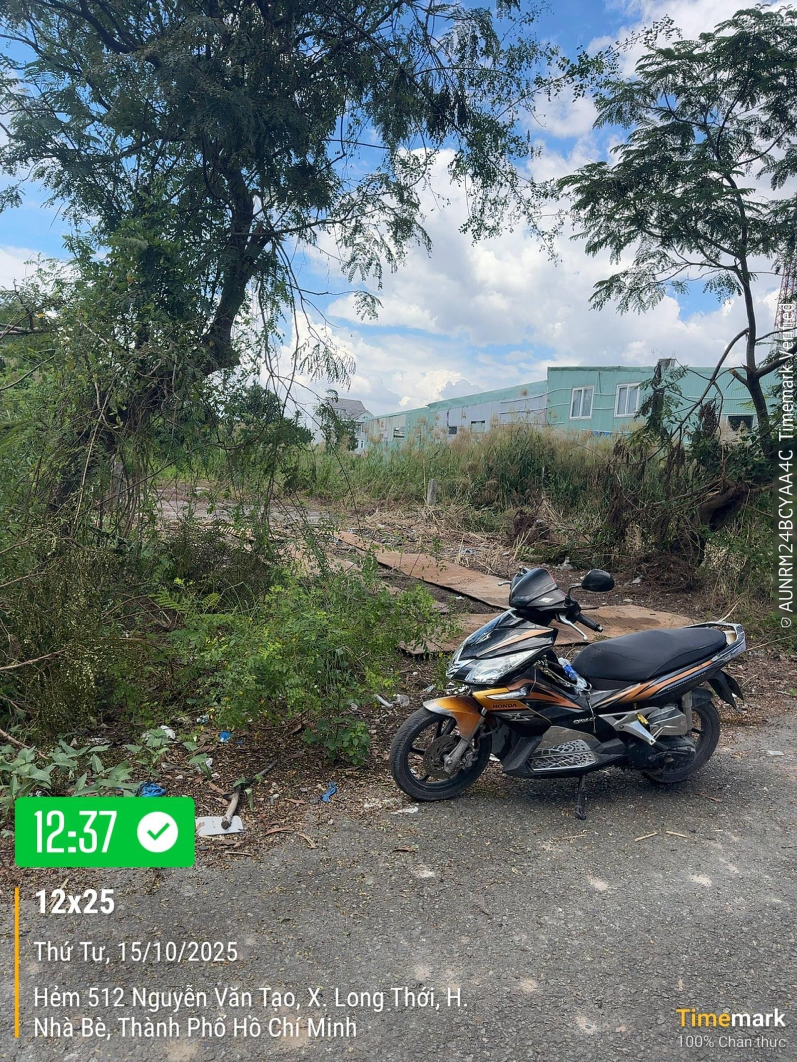 Bán đất mặt tiền hẻm 512 Nguyễn Văn Tạo, đường 16m trục chính 7x35m, 33 tr/m2