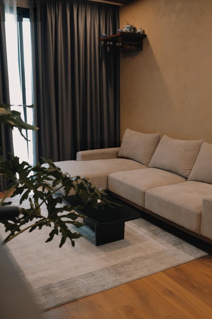 (Hiếm) Bán gấp căn 2N/2WC, DT 72m2, giá 5.68 tỷ, NTCB, hướng mát, view hồ tại Rose Town, Ngọc Hồi