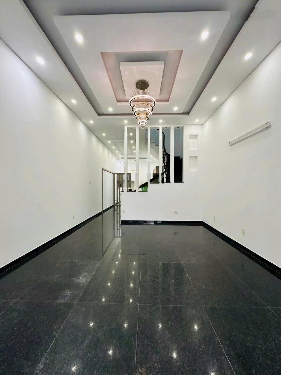 HaiLong Real bán nhà 1632 Lê Văn Lương 20m ra mặt tiền, 1 trệt 2 lầu ST, giá tốt 6,1 tỷ