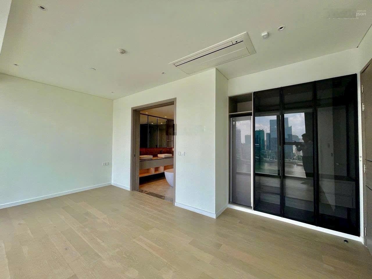 Bán CC 4PN, 3WC tại The Opera Residence, 88 tỷ, 180m2, giá siêu hời
