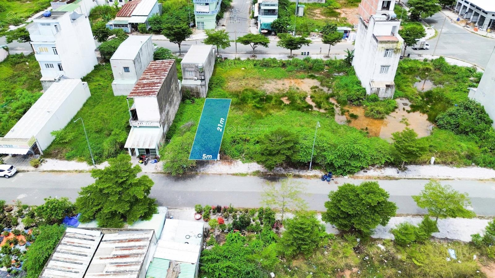 Bán nhanh lô 5x21m đường 11c, kdc đông giá sang tên 1tỷ820 thương lượng trực tiếp