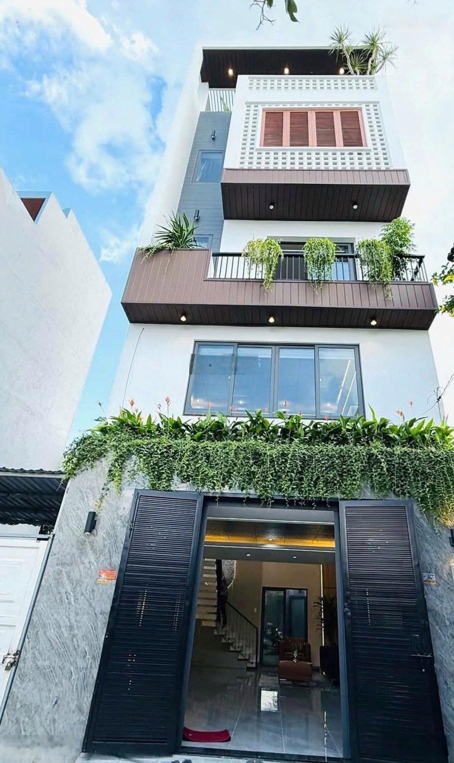 Chú Năm kẹt tiền bán nhà 53m2 Trần Quang Diệu, Q3. Gần bệnh viện An Sinh. Sổ riêng