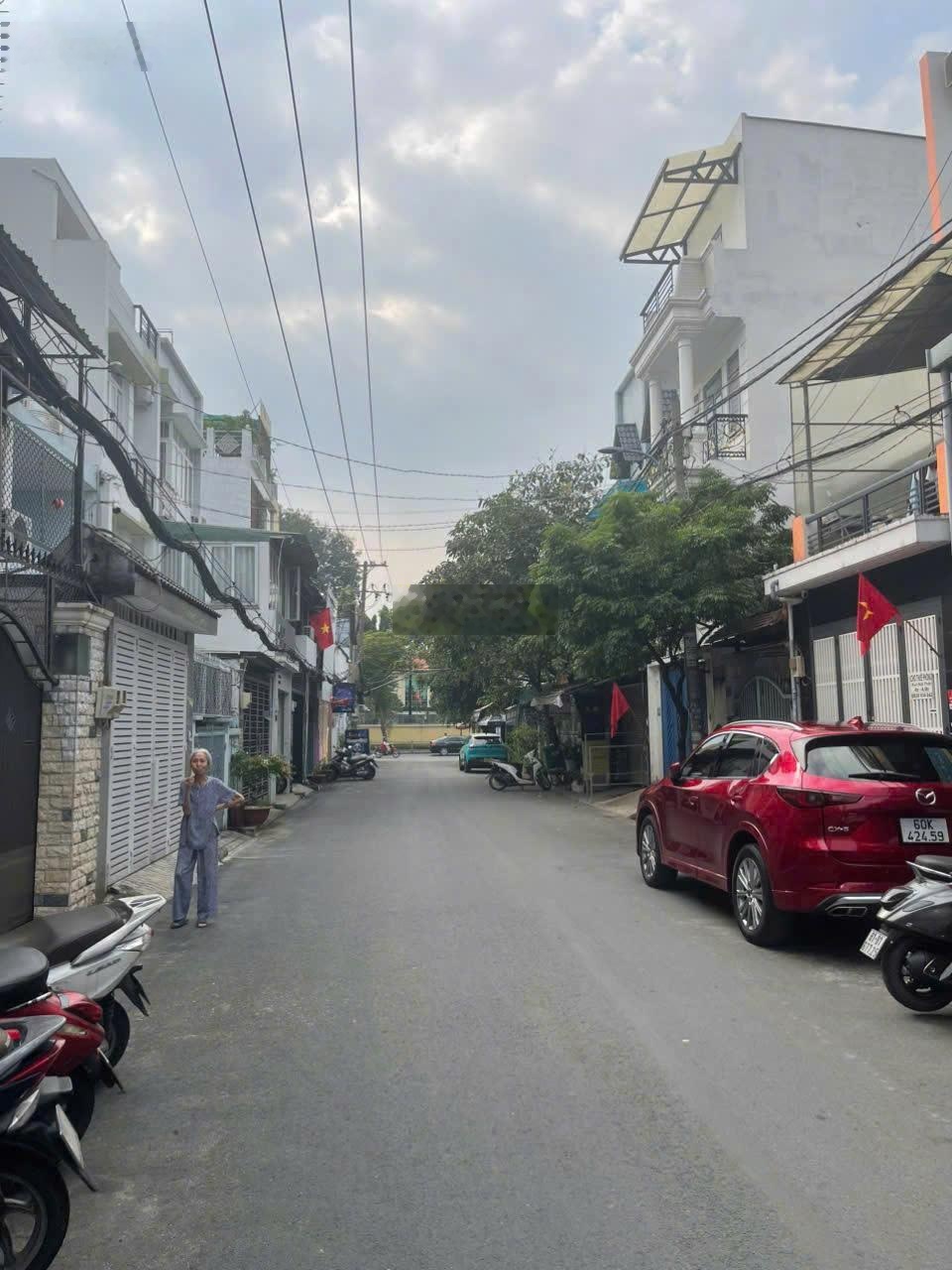 Bán nhà làm công ty VP đường thông 8m trải nhựa xe tải đỗ sát MT Nguyễn Oanh chỉ 15,75 tỷ siêu hiếm