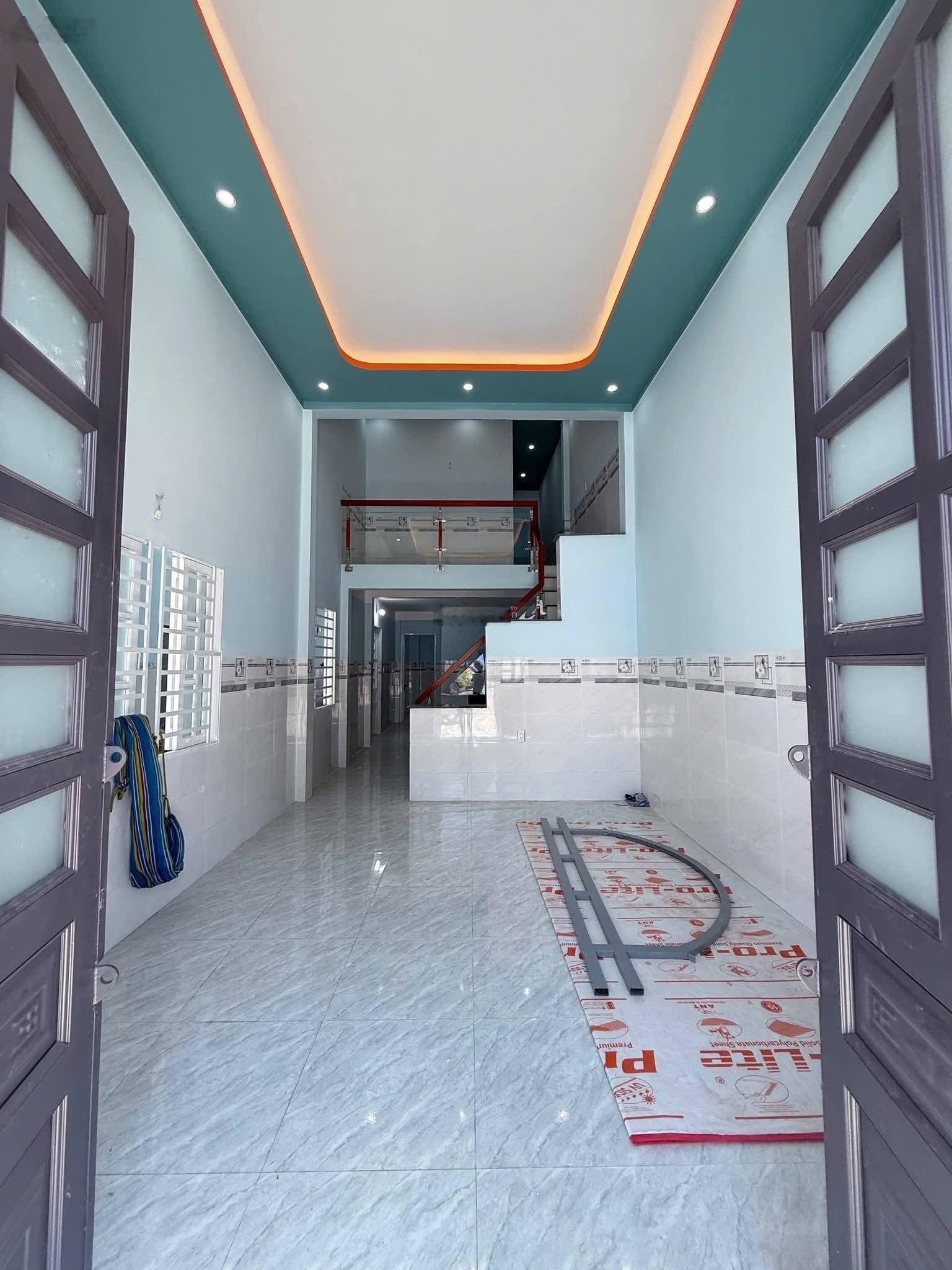 Bán nhanh dãy trọ 150m2 ngay UBND phường Thới Hoà, Bến Cát, có nguồn thu 8 triệu/tháng, sổ riêng