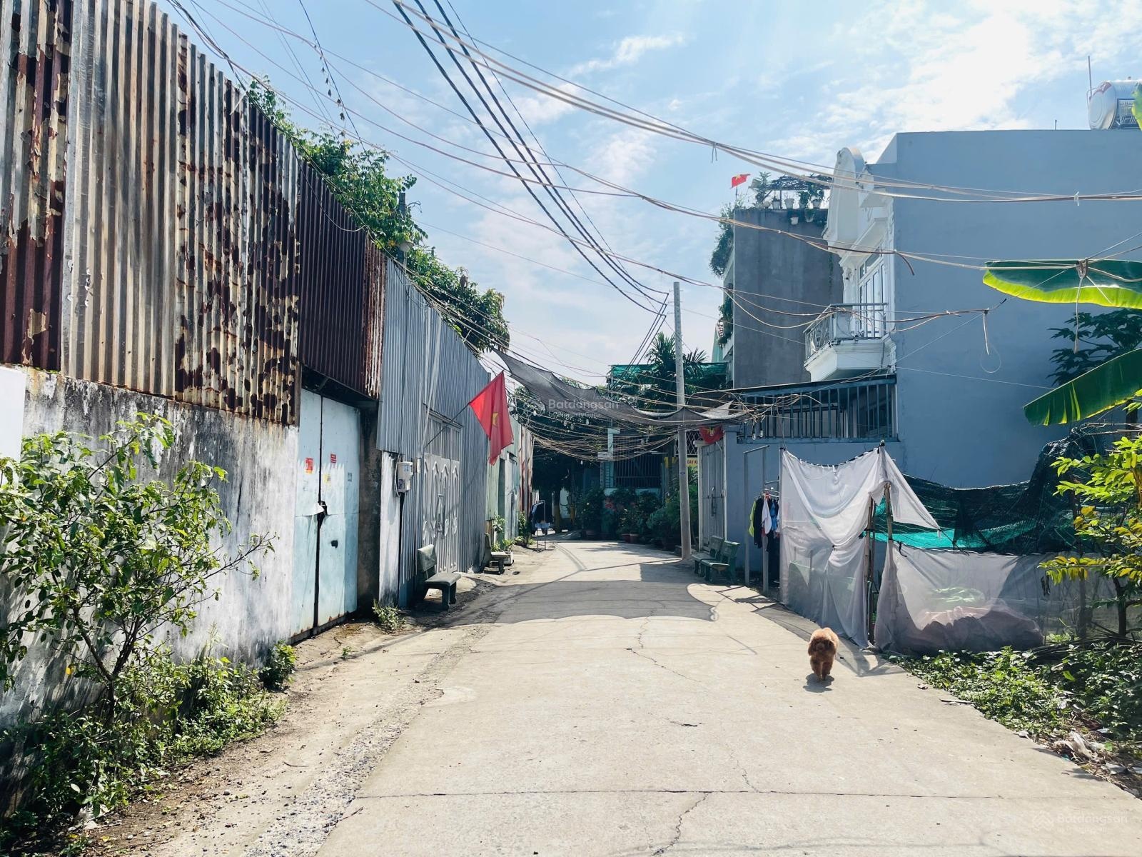 Đất (4.5x15m) đường Hà Huy Giáp vào 200m