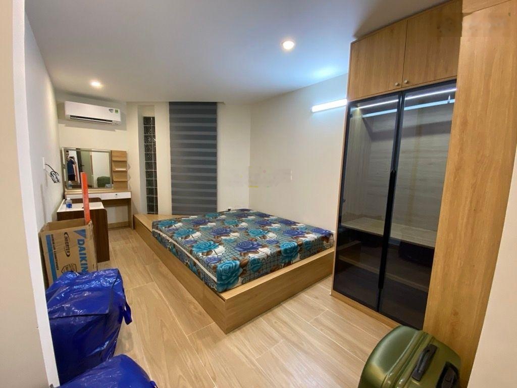 # bán nhà 5 tầng vị trí đẹp, bà hom.quận 6 căn góc hẻm xe tải, mua ngay nhà đẹp đón tết