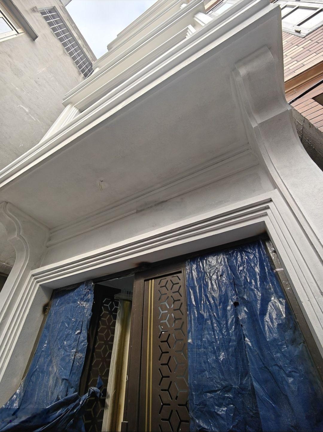 Ccmn xây mới 50m 6 tầng thang máy dòng tiền ổn định