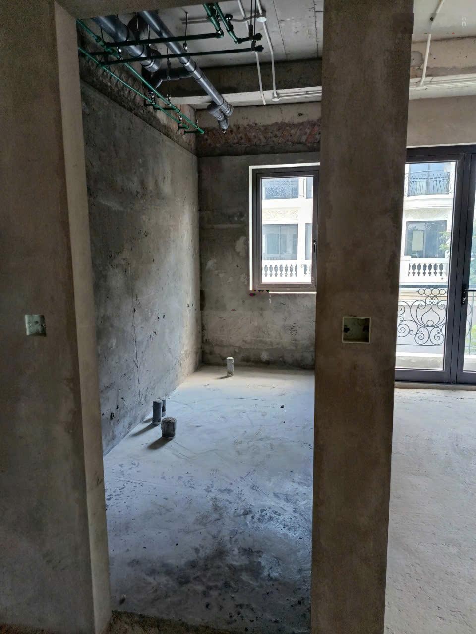 Cần bán căn Liền kề 80m2, KĐT An Lạc, hoàn thiện cơ bản, có hầm , giá cam kết rẻ 22 tỷ bao phí