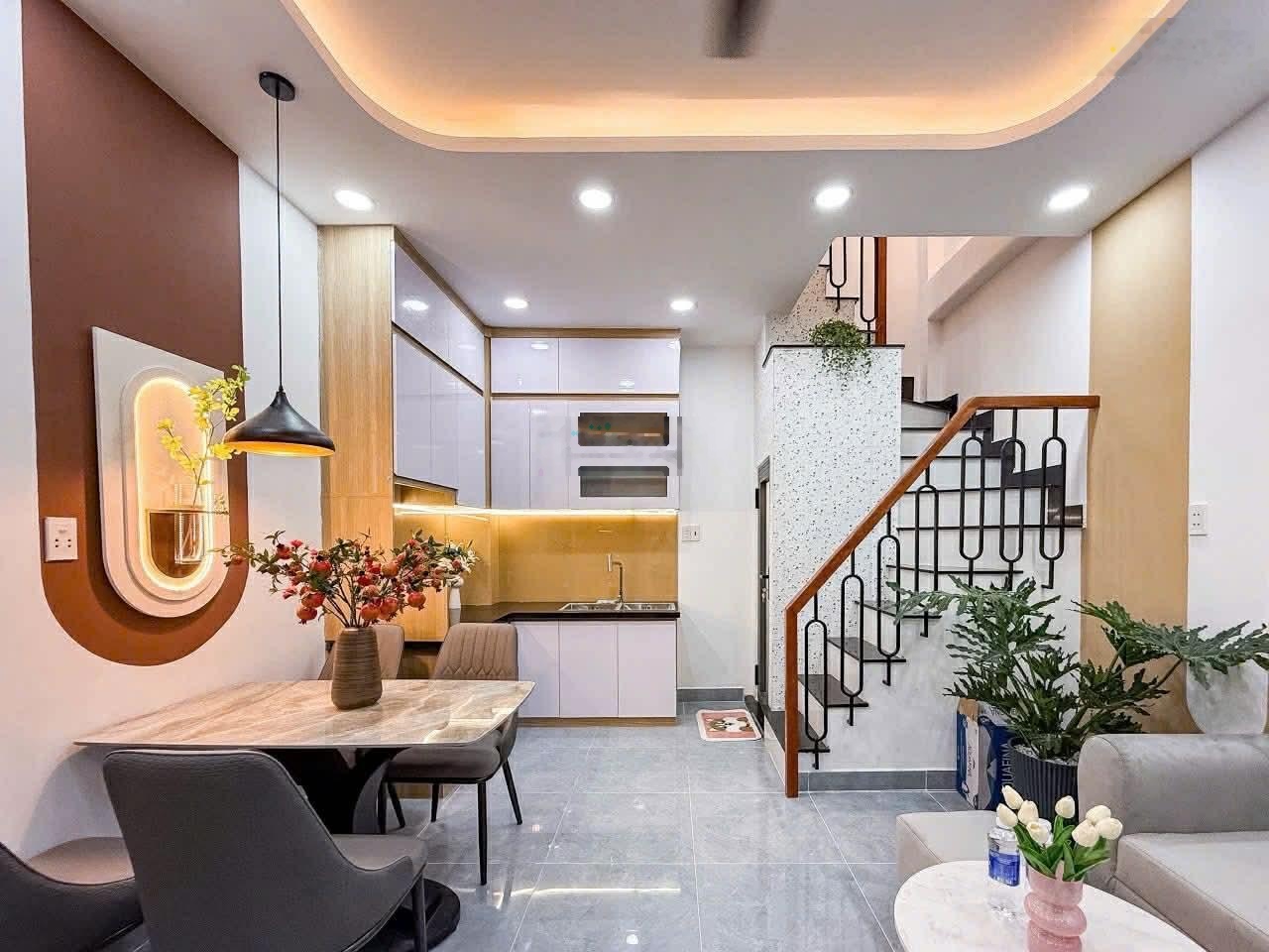 Bán nhà 4 tầng - phú nhuận - dtsd 94m, 3pn - chỉ 4.99 tỷ