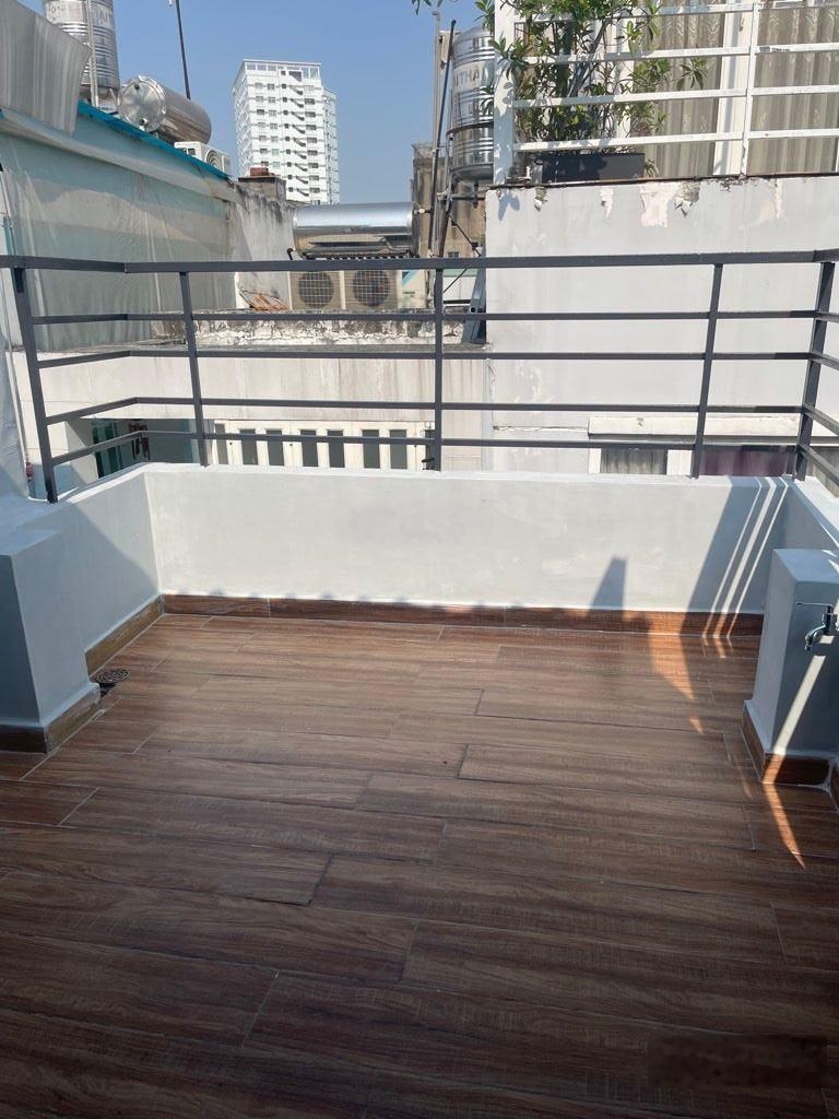 Bán nhà 6 tầng Cống Quỳnh Quận 1, DTSD 100m2, hơn 4 tỷ.