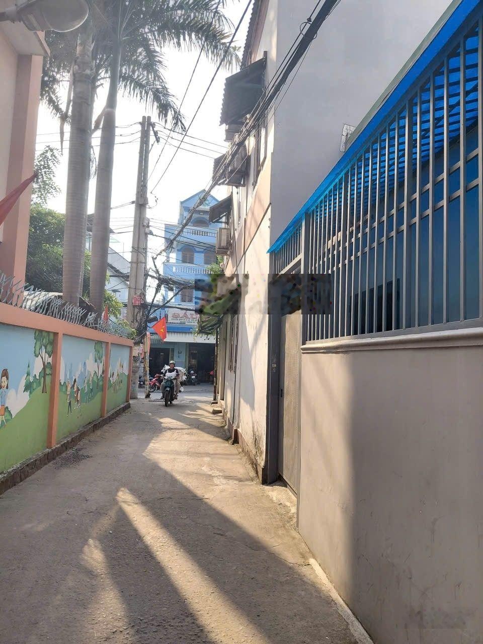 Nhà Linh Đông-Thủ Đức 50m2-giá chỉ 3.650tỷ-hiếm trong tầm Linh Đông-Thủ Đức khu dân cư hiện hữu