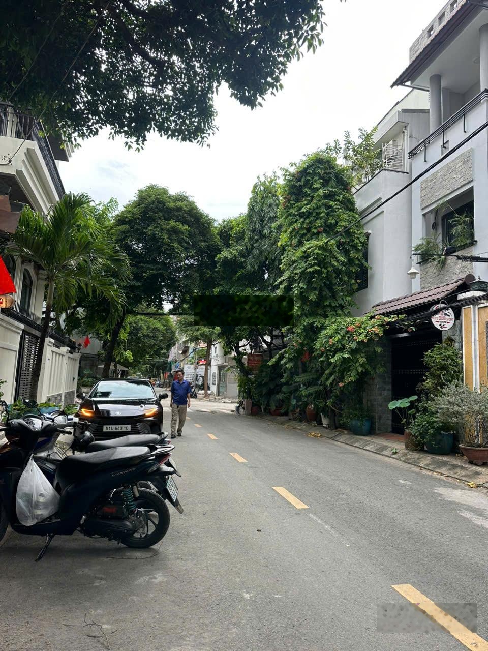 Nhà đường mặt tiền phan chu trinh, 4.2m x 15m, 1 trệt 2 lầu sân thượng , giá 11 tỷ