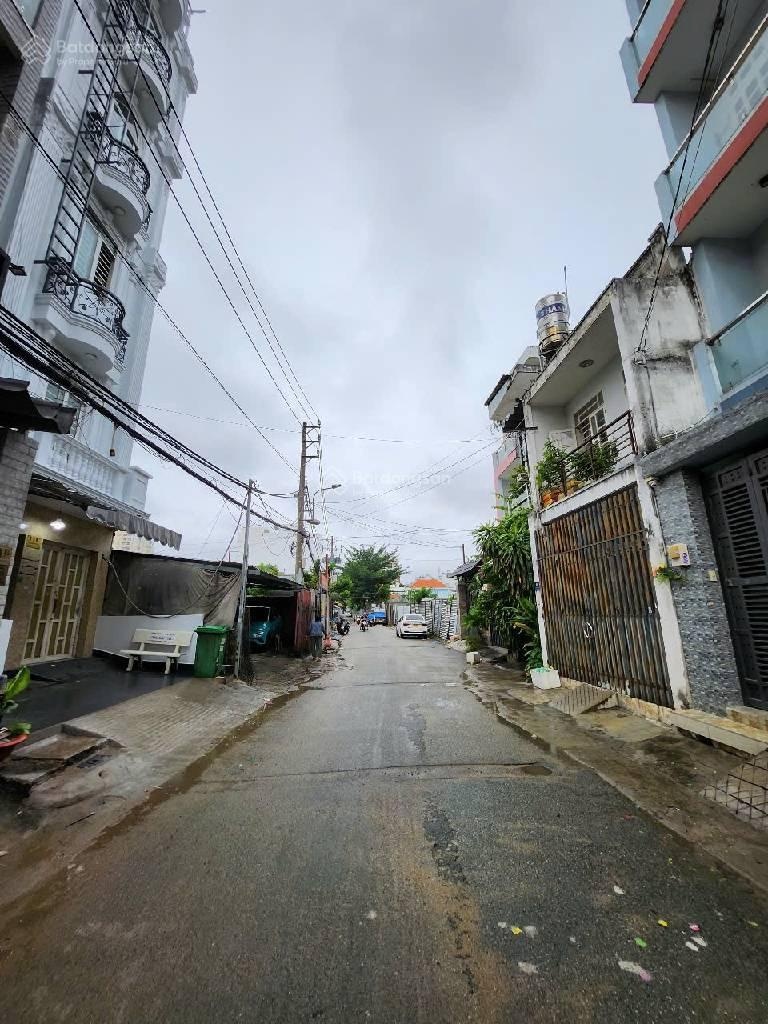 Mặt tiền nhựa 8m gần Lũy Bán Bích phù hợp xây CHDV DT 52m2, hơn 6 tỷ