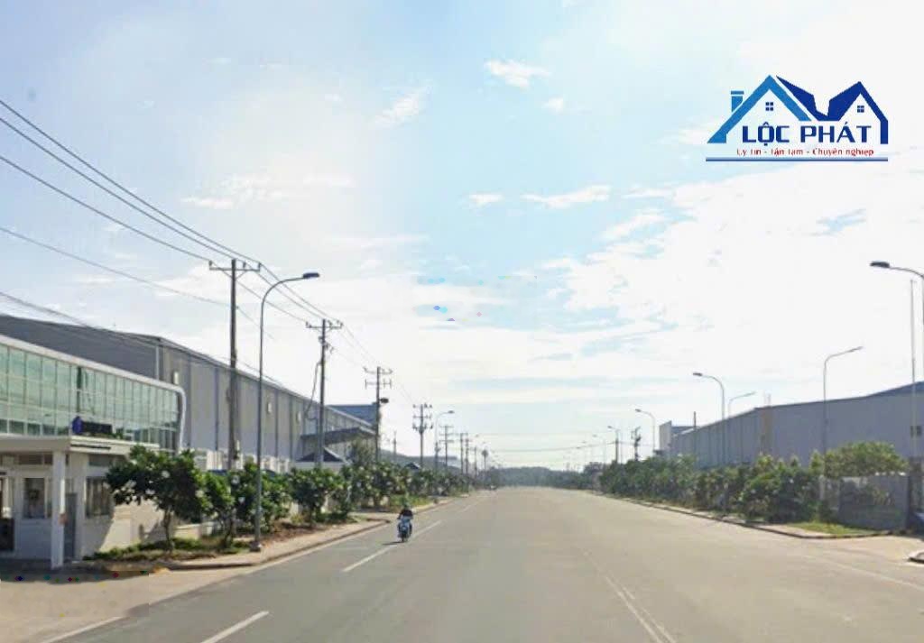 Bán đất (SKC) xây dựng xưởng 1,5ha giá chỉ 71 tỷ. KCN Long Thành - Đồng Nai: 0937980190