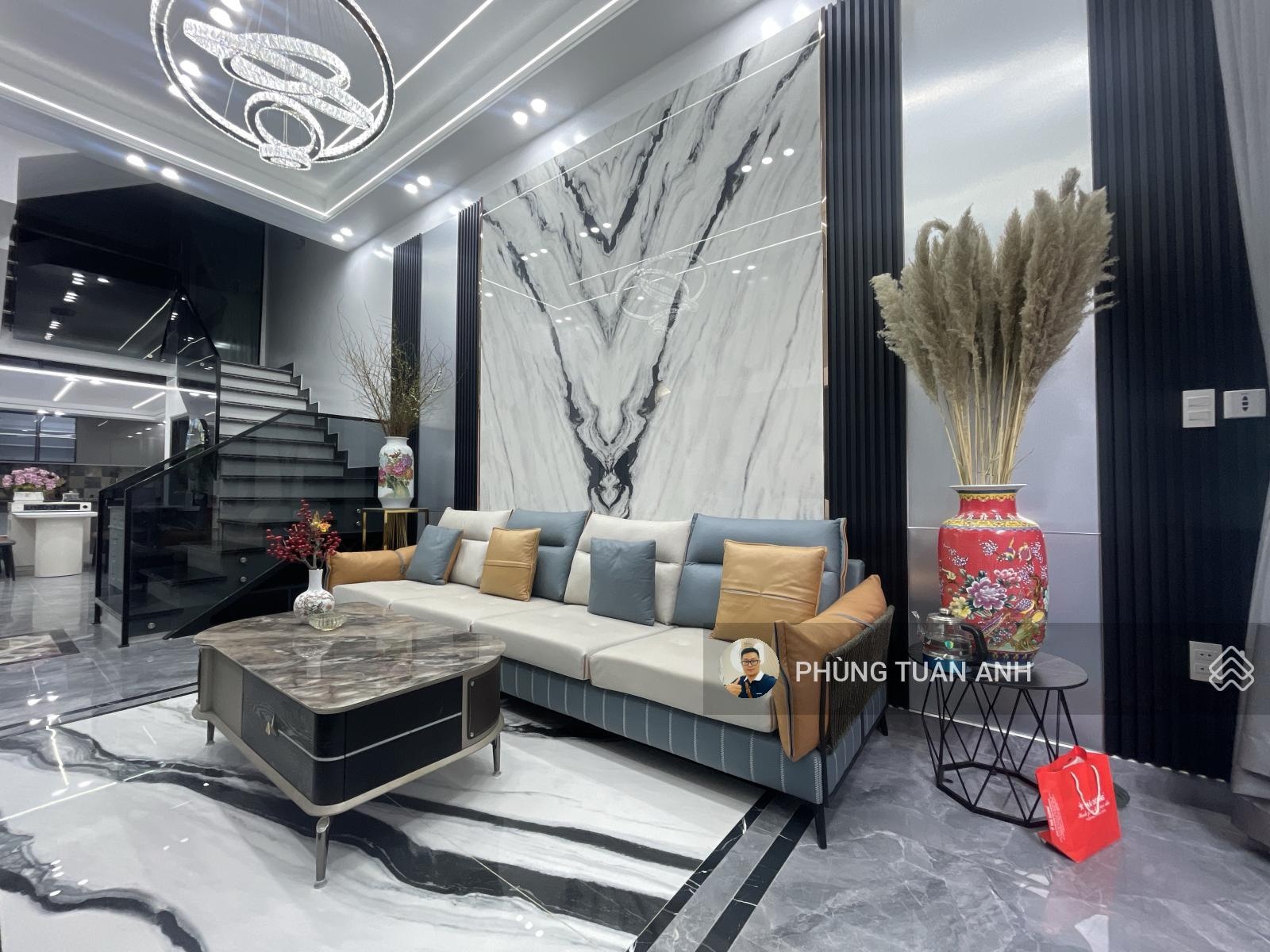 Siêu phẩm Vinhome mini - tuyến 2 Tô Hiệu - Lâm Tường. Diện tích gần 60m2 Xây độc lập có sân cổng