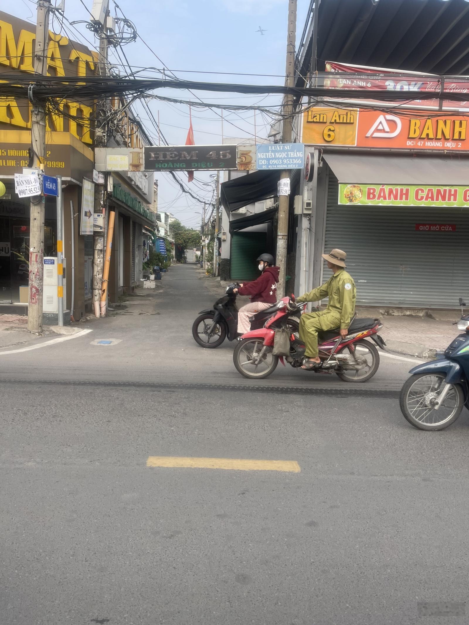 Bán nhà riêng tại Hoàng Diệu 2, 17,5 tỷ VND, 254m2, 4PN, 4WC, 2 tầng