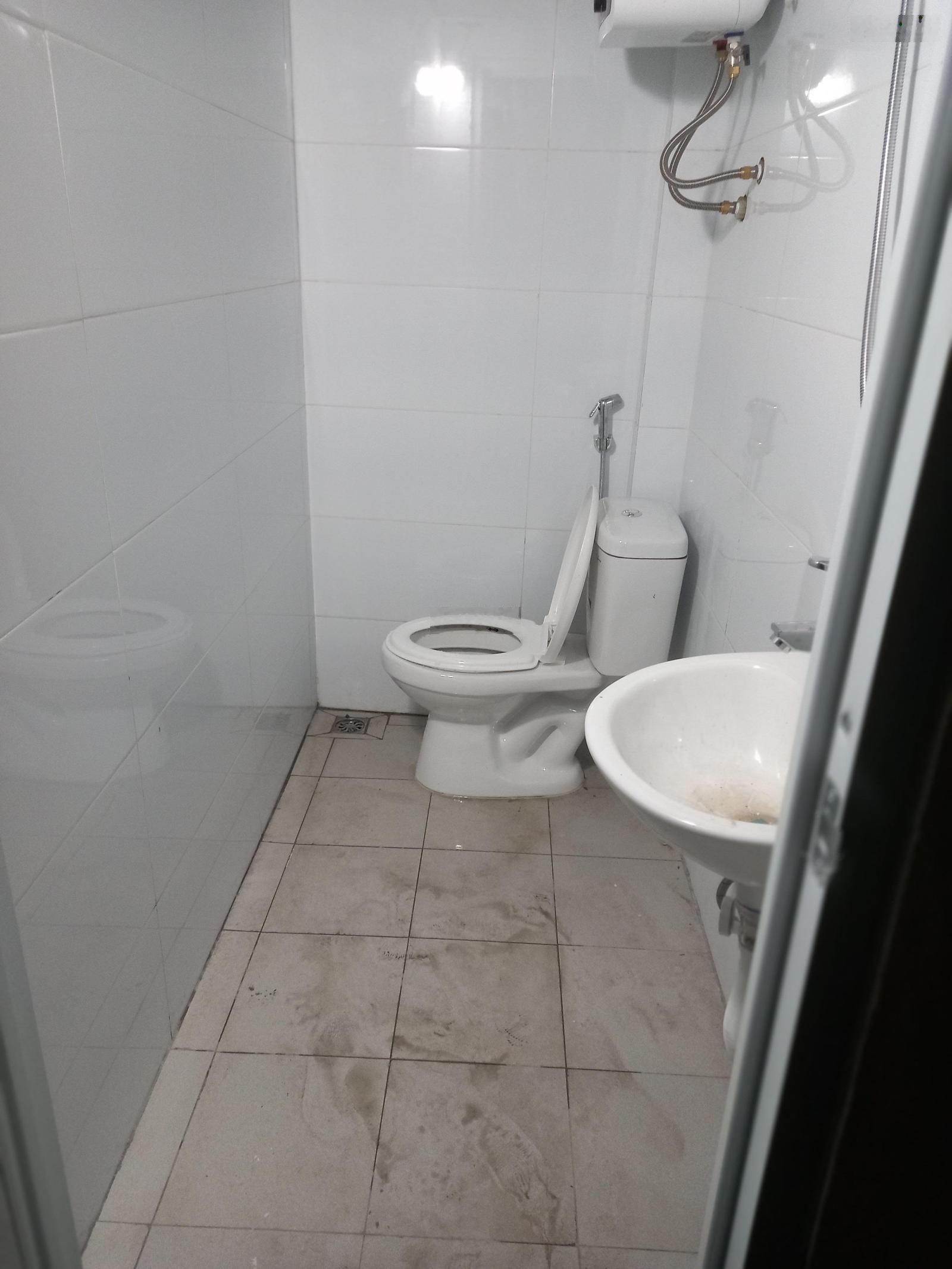 Cho thuê phòng tầng 1 mặt ngõ to 488 Trần Cung 55m2 vừa ở vừa kinh doanh tốt