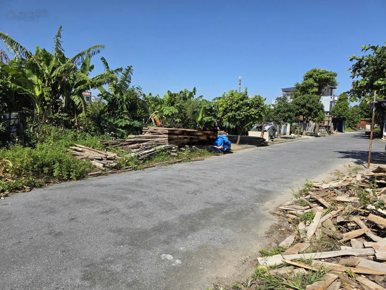 Chuyển nhượng lô đất đấu giá Vườn Đốm 129m2 đường 12m vị trí đẹp bậc nhất Dương Kinh