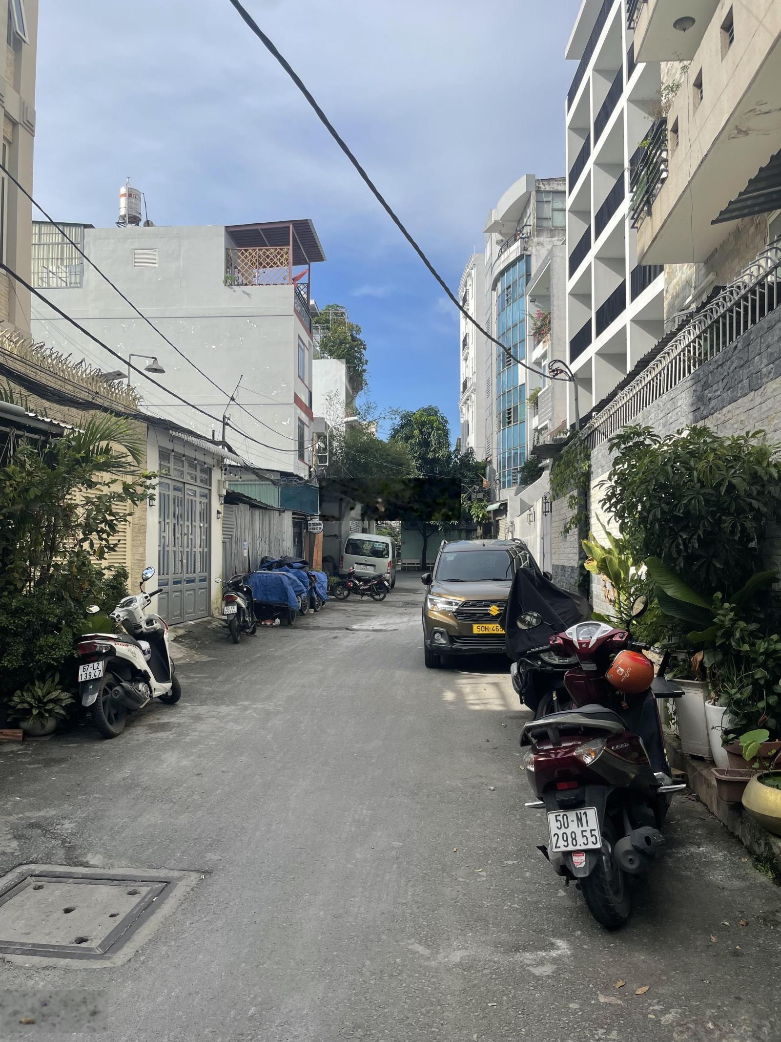 Cần bán đất hẻm 6m đường Nguyễn Thị Thập.