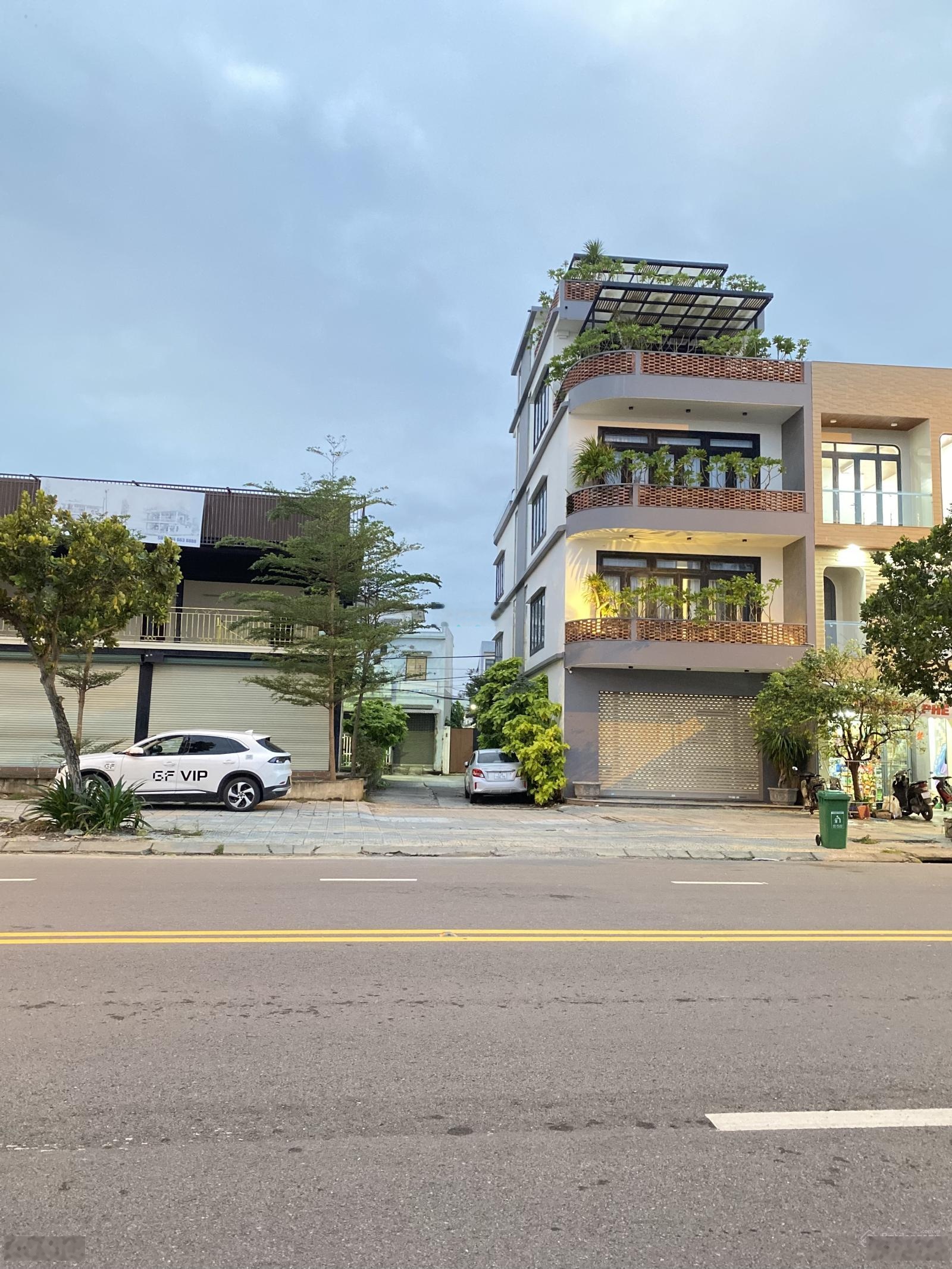 Bán đất kiệt oto Nguyễn Phan Vinh, Sơn Trà sát biển dt 90m2 giá 5.8 tỷ