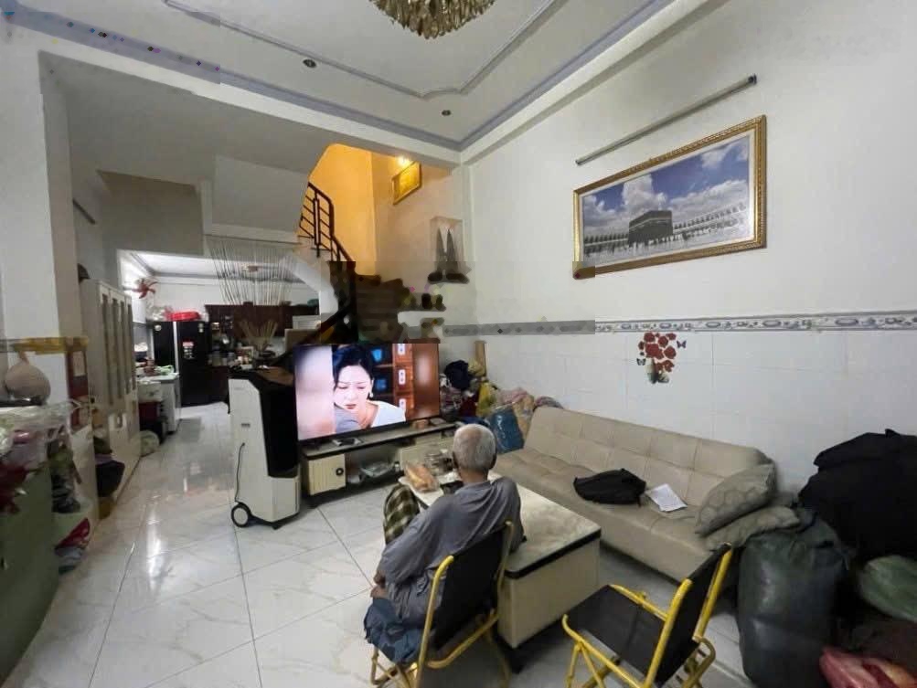 Giảm giá bán gấp nhà Đinh Công Tráng-Tân Định-Q1, gần chợ Tân Định. 78m2 đang cho thuê 29tr