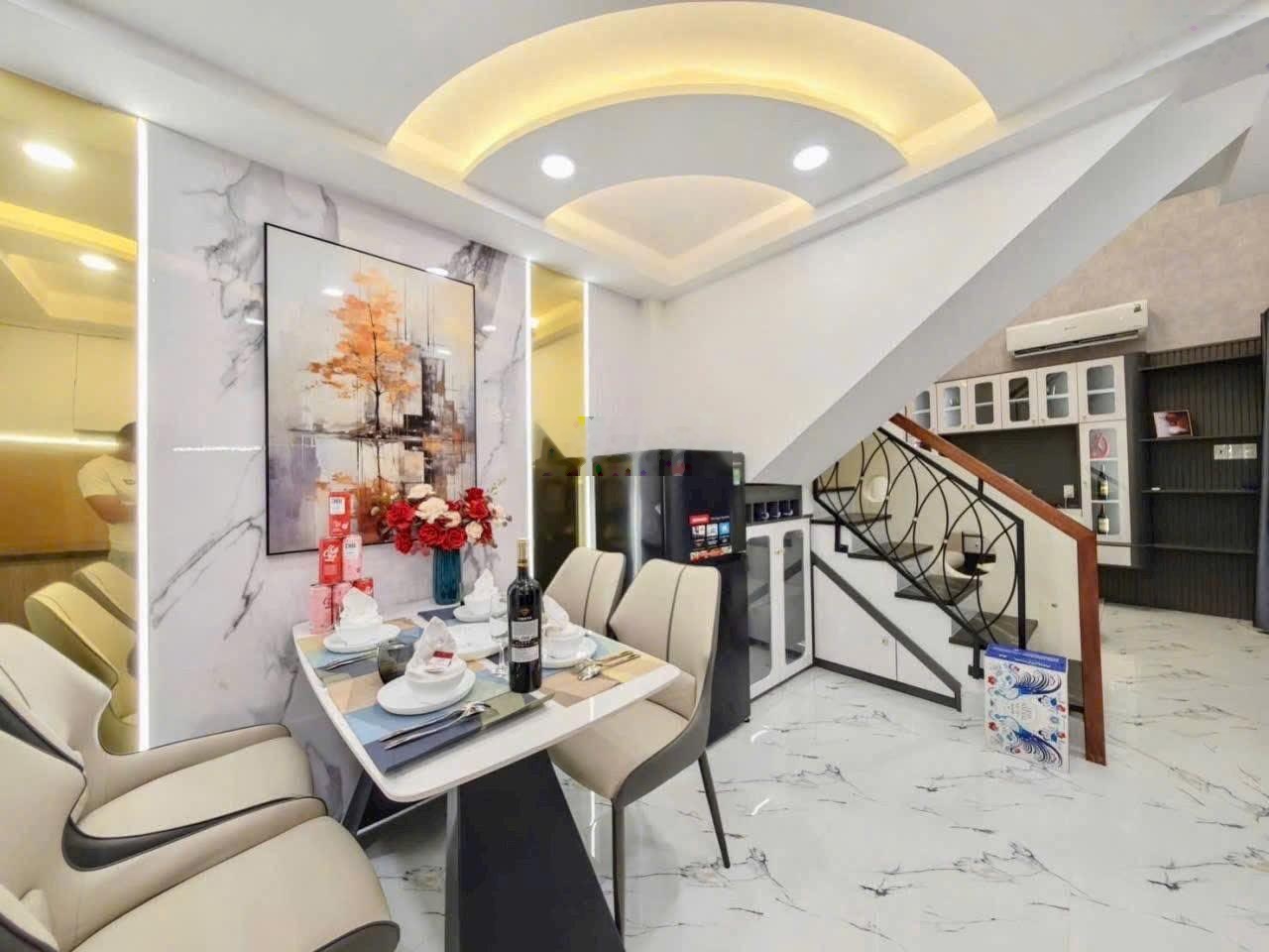 Phan Xích Long - 40m2 x3 tầng BTCT - full nội thất ở ngay - 3pn 4wc - chỉ 7.2t TL