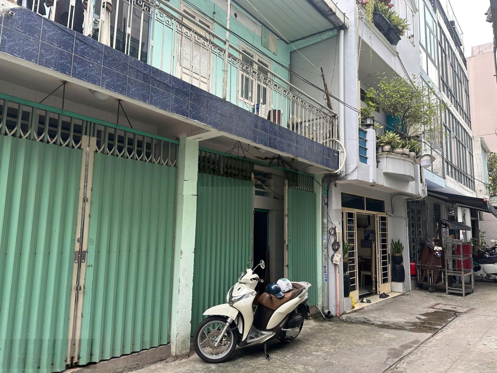 Xuất cảnh bán gấp - lê văn sỹ - 59m2 - 2 tầng - 8.9 tỷ - hẻm an ninh